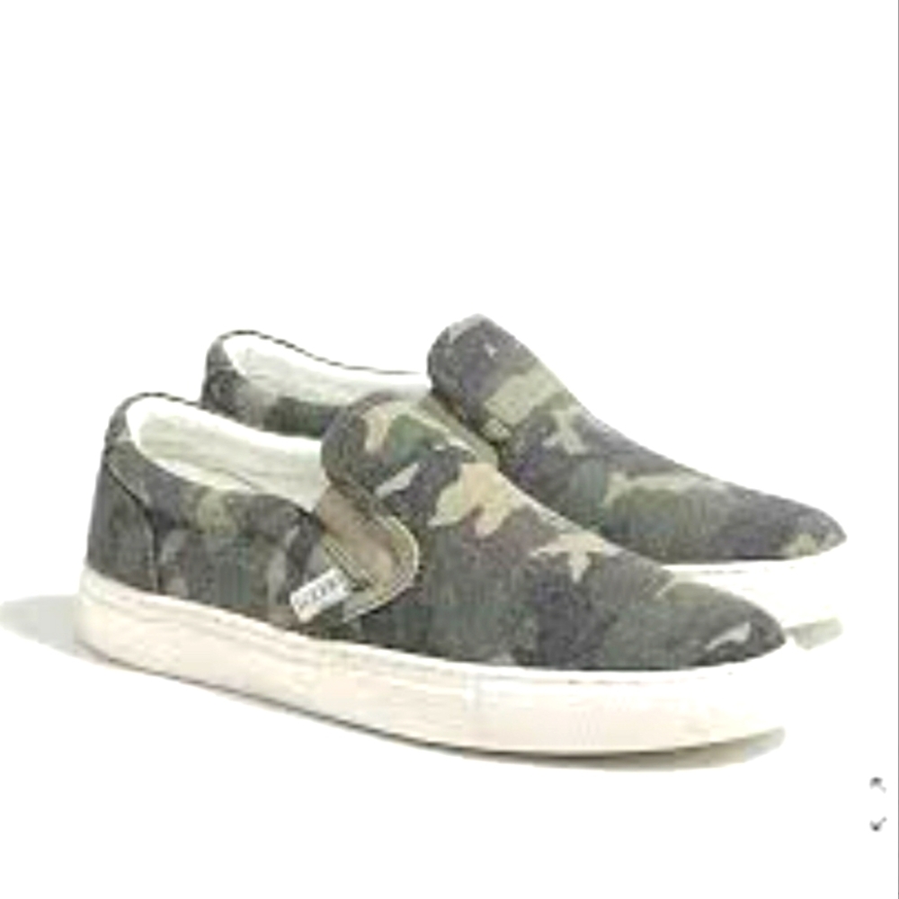 J.Crew camuflush Camo green slip on canvas shoes sneakers women size 8